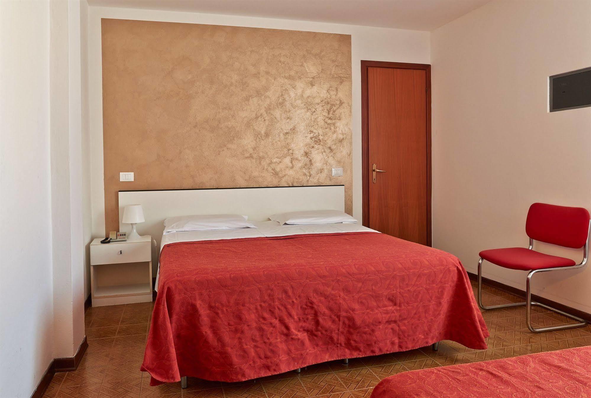 Hotel Nazionale Jesolo Extérieur photo